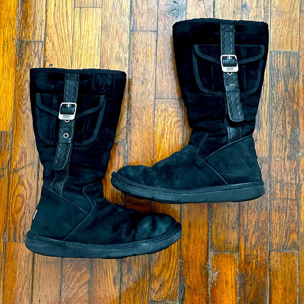 UGG 5195 Cargo II Black MidCalf Shearling Lined Pocket Boots Sz9 Used see photos